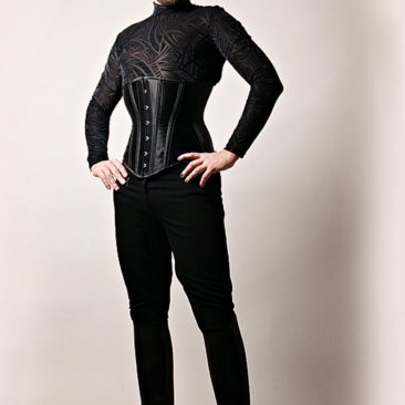 Korsettmanufaktur_TOmTO_Berlin_Korsettmanufaktur_Korsetts_Herrenkorsetts_crossdresser_tightlace_trans